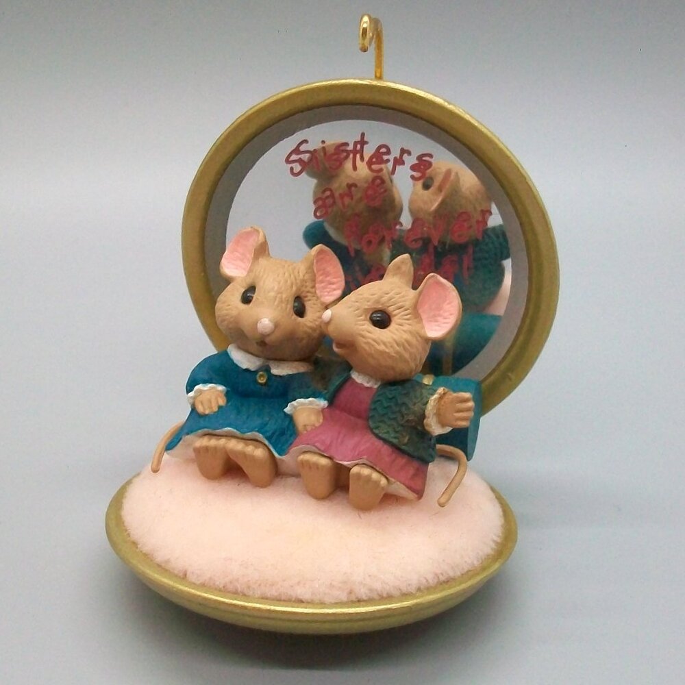 Hallmark Ornament 1993 SISTER To SISTER Mouse Gold Powder Compact in Box